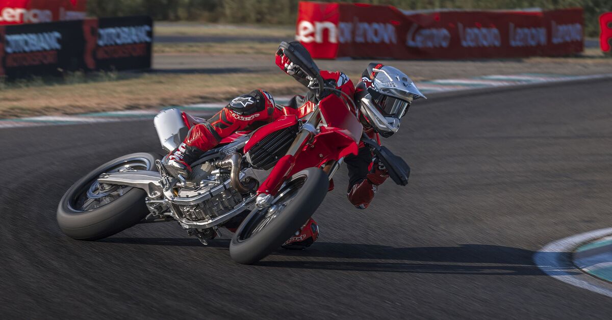 Ducati Desmo450 SM revealed: 109kg supermoto with 63.5hp, track-only tyres and India on the horizon